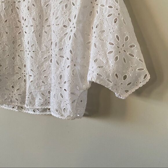 ARITIZA “La Boheme” Blayze Lace White Crop Blouse - Picture 6 of 8